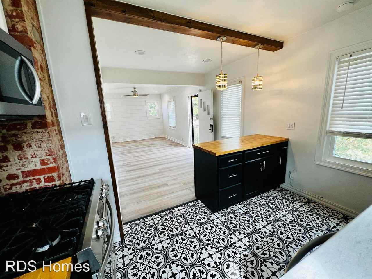 2416 Nw 38th St, Oklahoma City, OK 73112 2 Bedroom House for 1,150