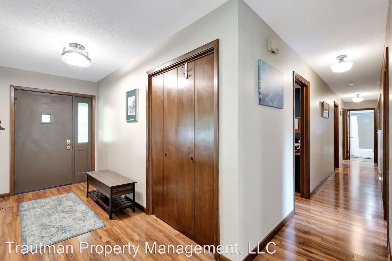2105 Gunn Dr - Photo 3 of 30