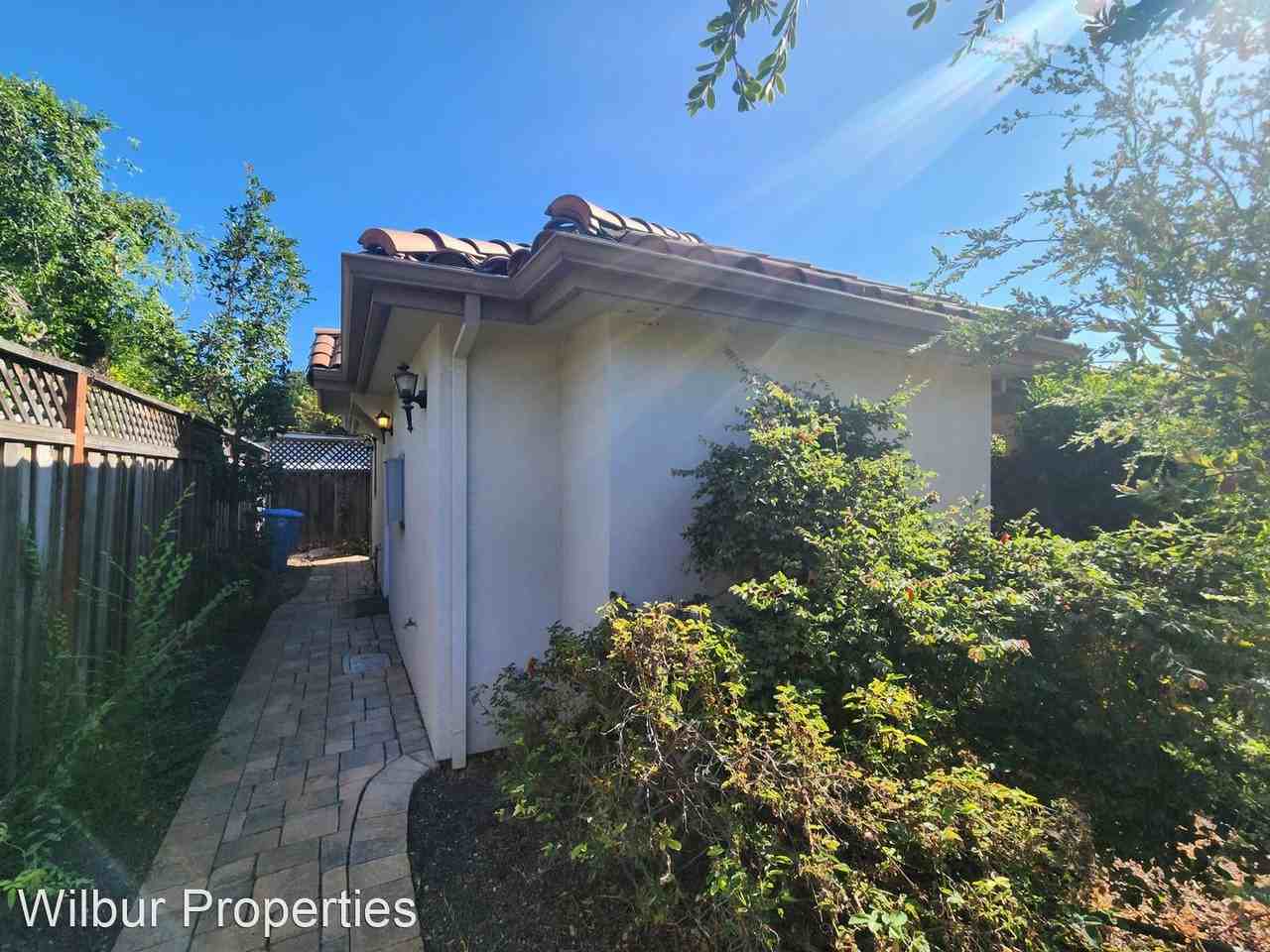 3241 Kipling St - Photo 3 of 20