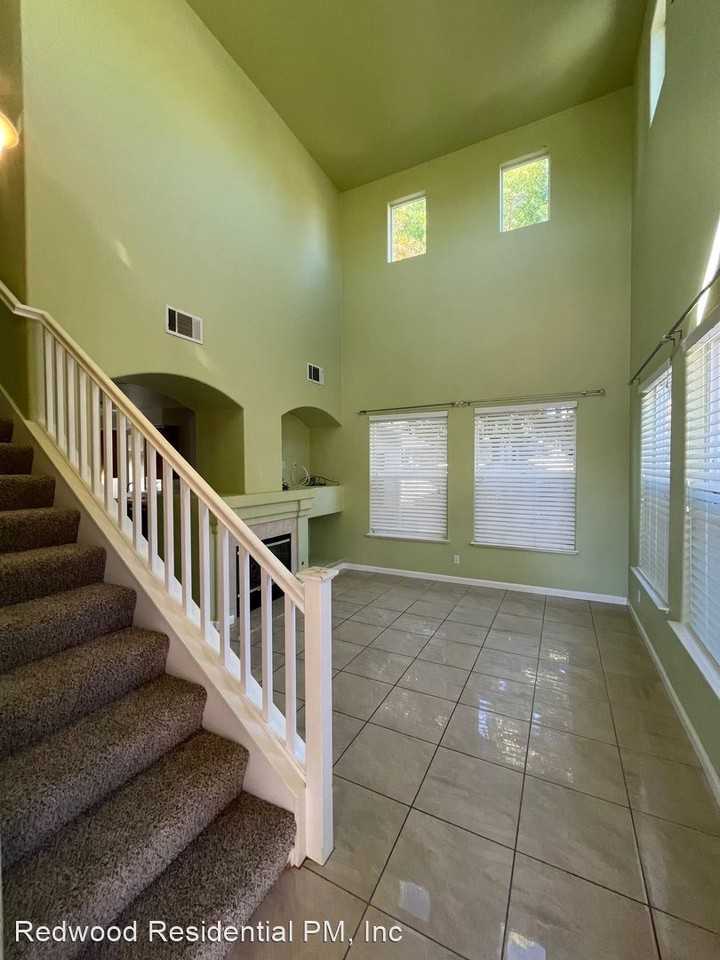 4257 Quimby St - Photo 2 of 17