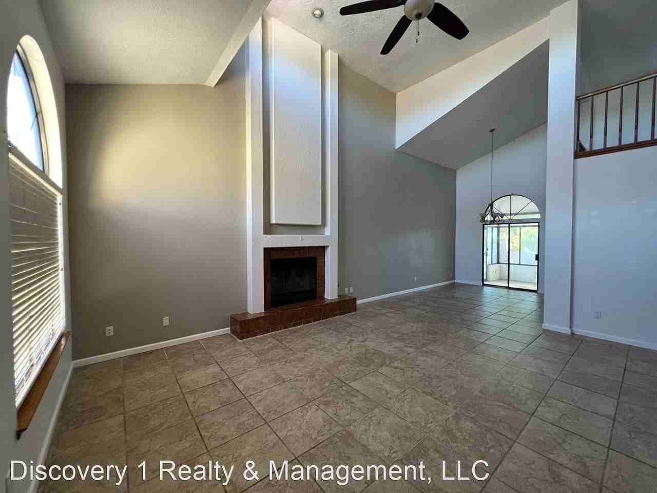 4200 Spanish Broom Ave Nw - Photo 3 of 8