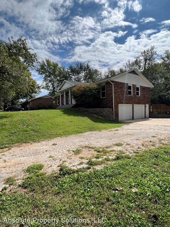 4404 W Weaver Rd - Photo 3 of 39