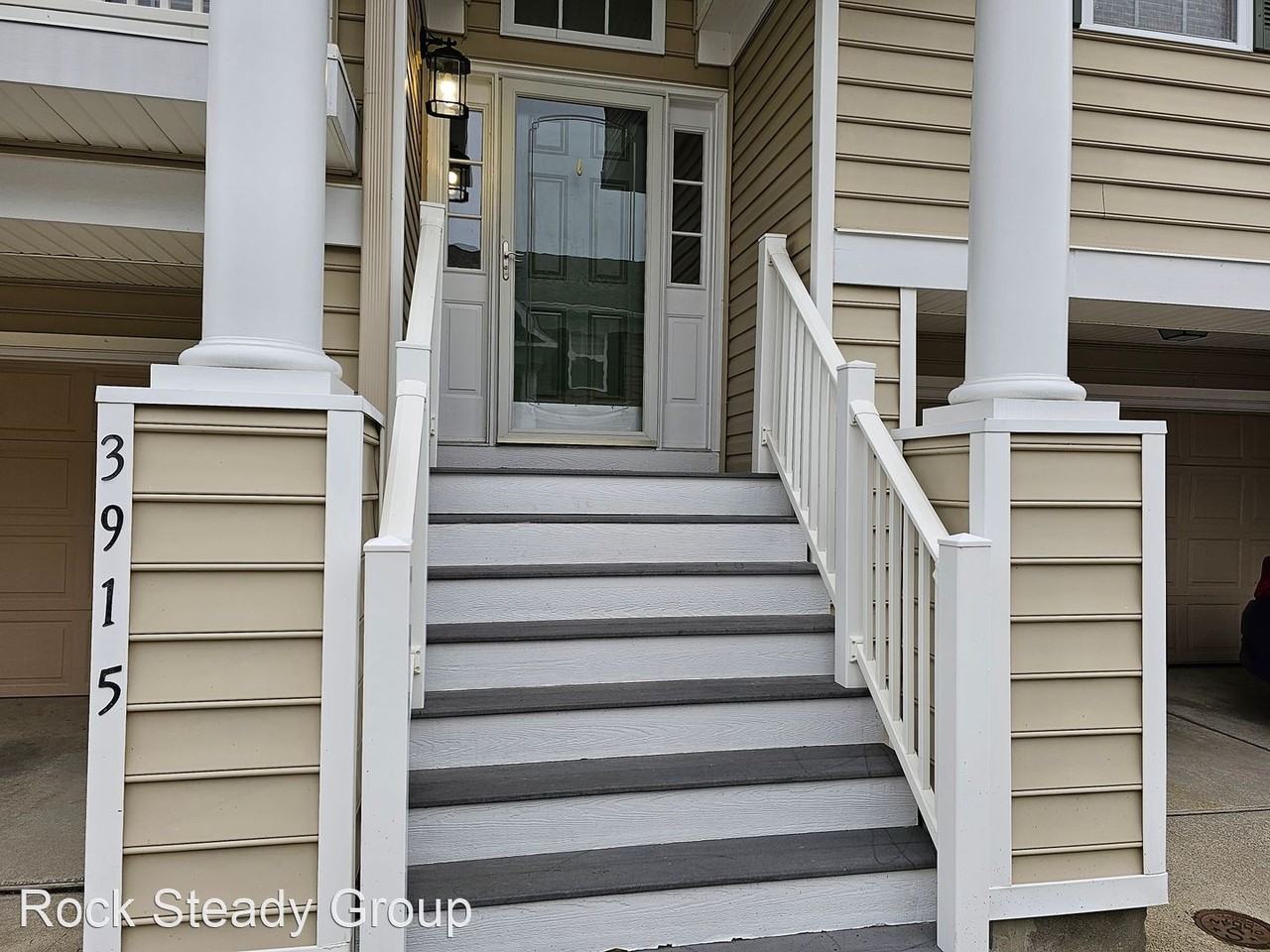 3915 Sutter St #11 - Photo 2 of 28