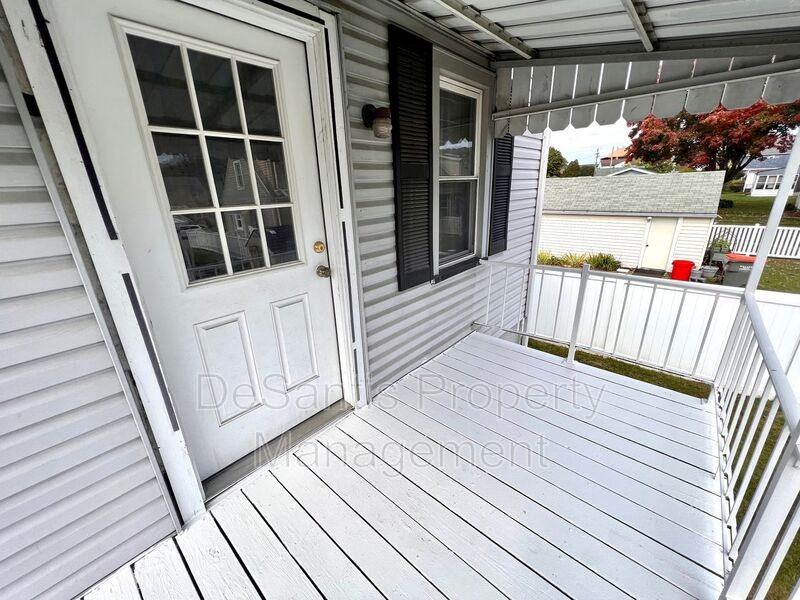 3609 College Avenue, Beaver Falls, PA 15010 - Photo 2 of 46