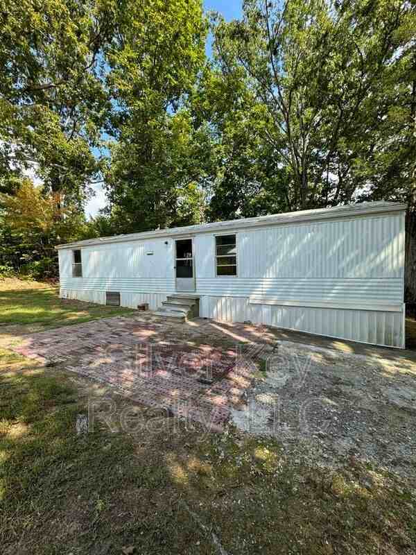 250 County Rd #15 - Photo 2 of 8