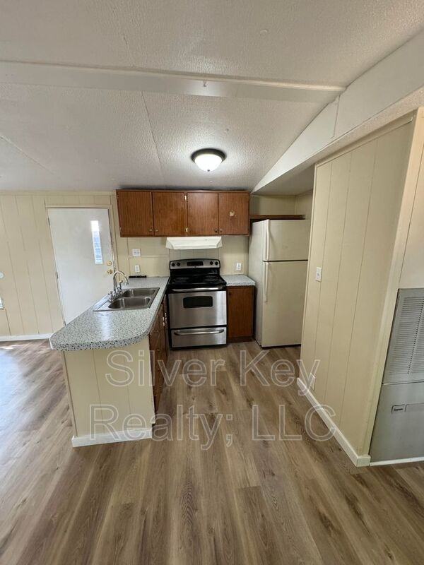 250 County Road #15 - Photo 5 of 8