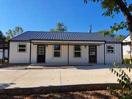 featured image of 2425 Hawkins Lilly Rd #2