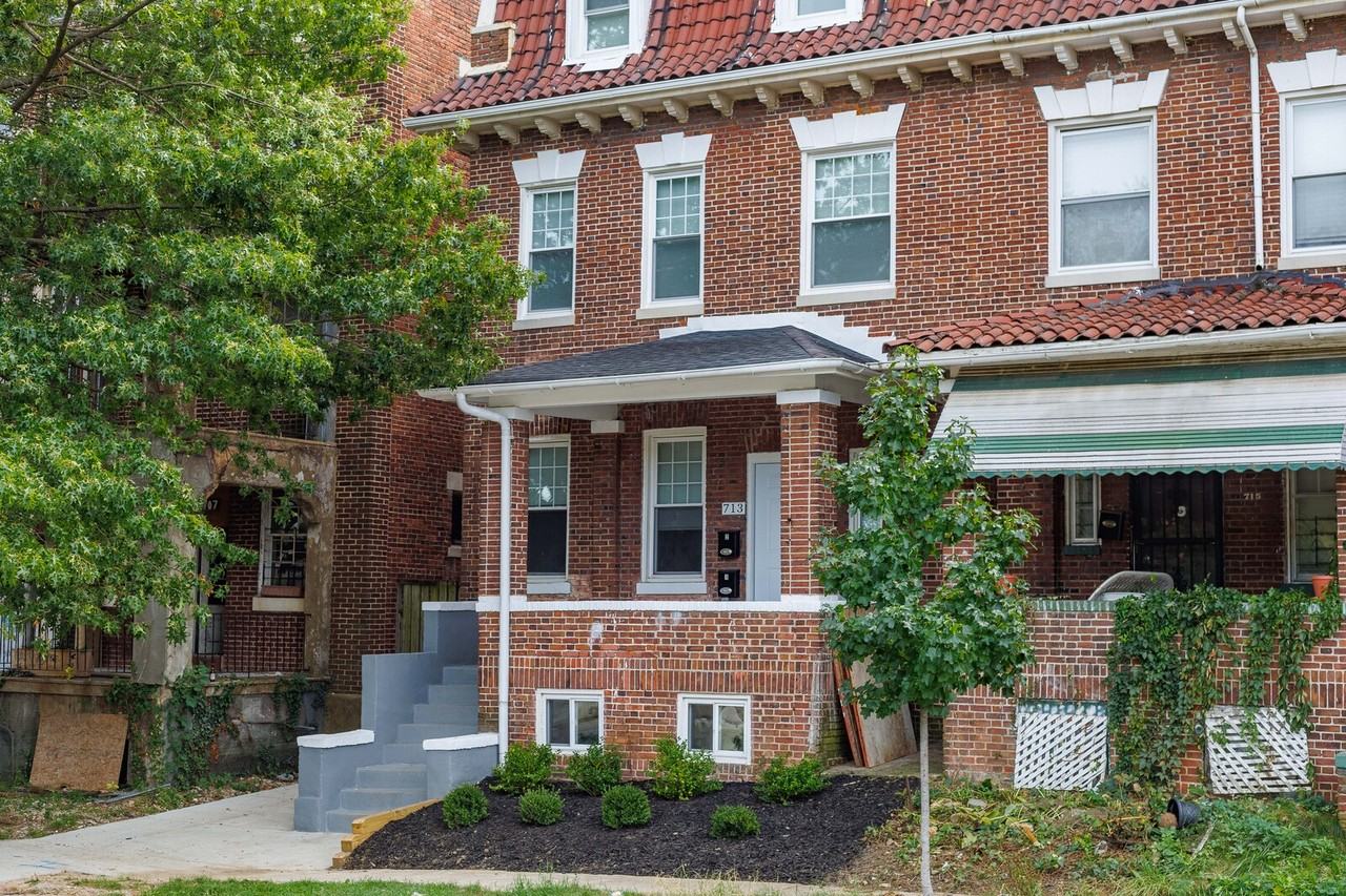 713 Druid Park Lake Dr Apartments in Reservoir Hill, Baltimore, MD