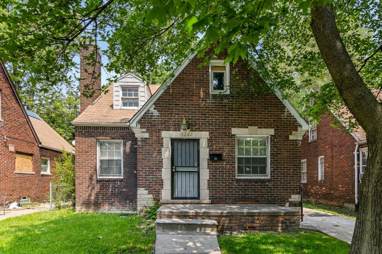 11262 Courville St - Photo 4 of 22