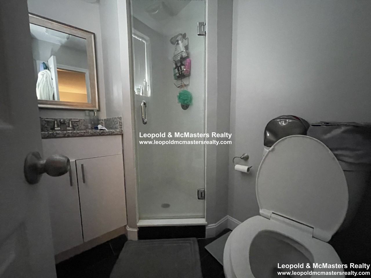 519 Washington St #A - Photo 5 of 11