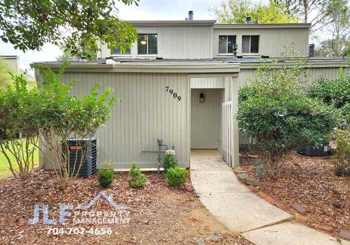 7909 Horse Chestnut Ln - Photo 2 of 26