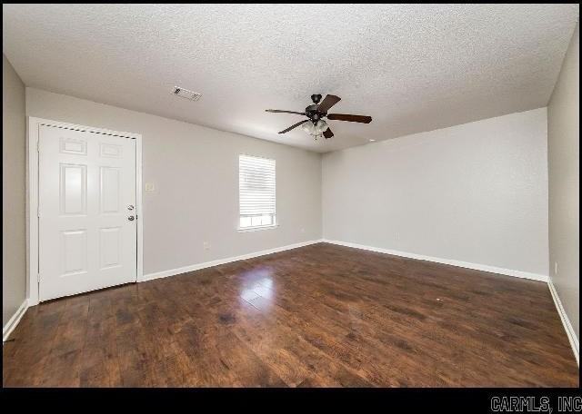 400 E Locust St - Photo 2 of 23