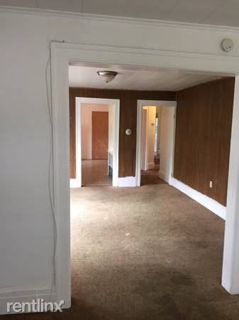 11 Thorn St - Photo 2 of 8