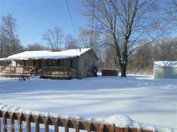 886 Hatcher St - Photo 2 of 5