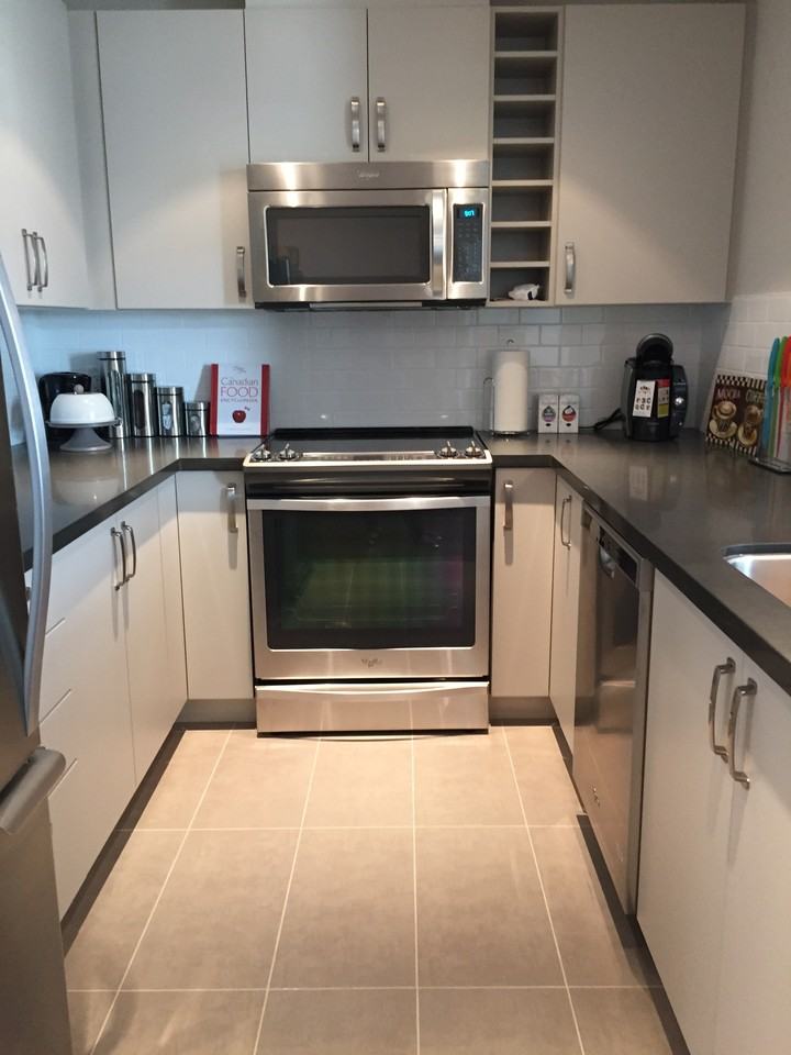 215 West 1st Street #301 - Photo 3 of 17