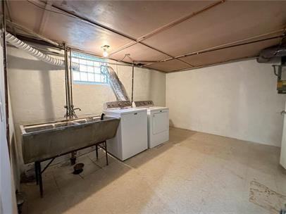 4218 Xenia Ave N - Photo 3 of 16