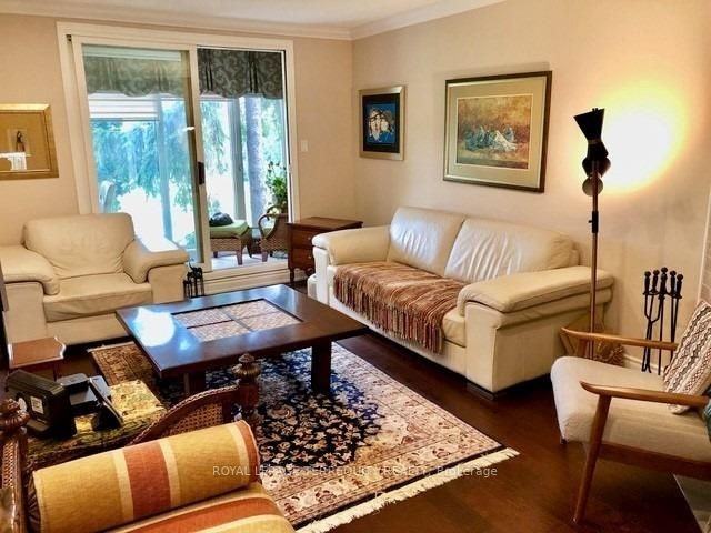 1474 Credit Woodlands Court - Photo 3 of 17