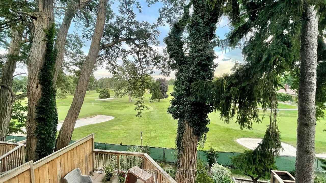 1474 Credit Woodlands Court - Photo 2 of 17