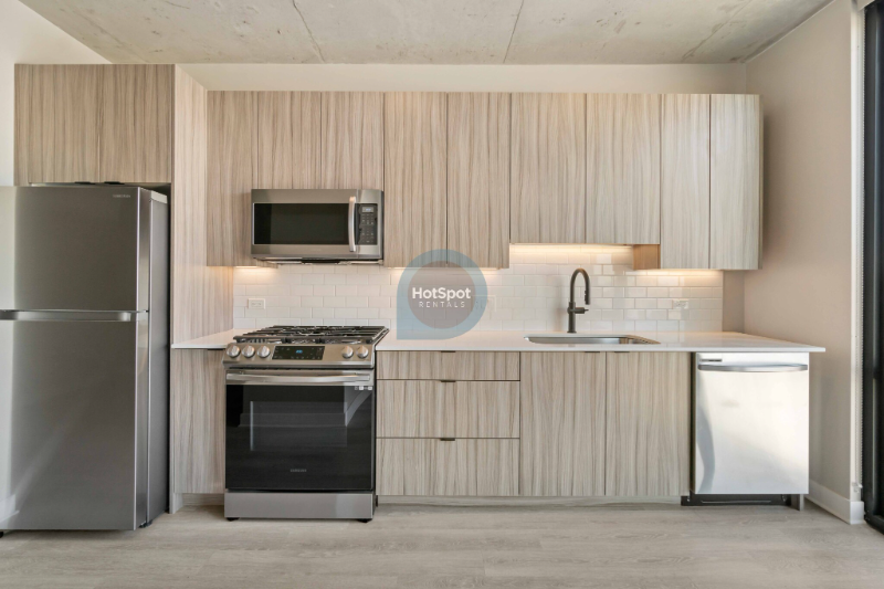 4600 N Broadway St #523 - Photo 6 of 10