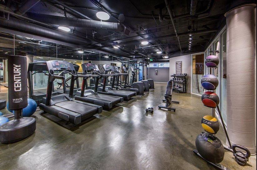 Fuller-Martel Apartments - Photo 5 of 18