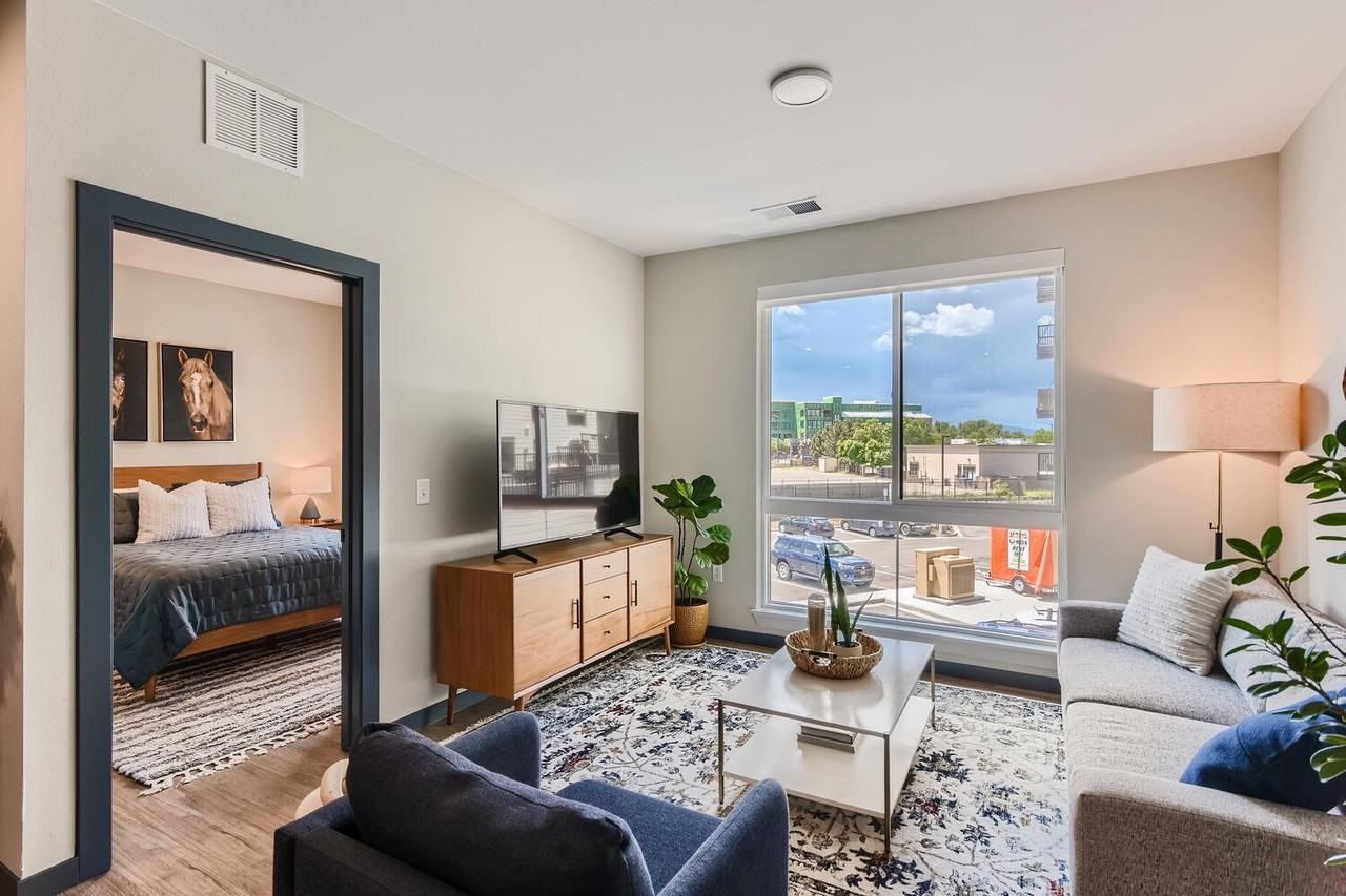 281 Willow - Photo 3 of 13