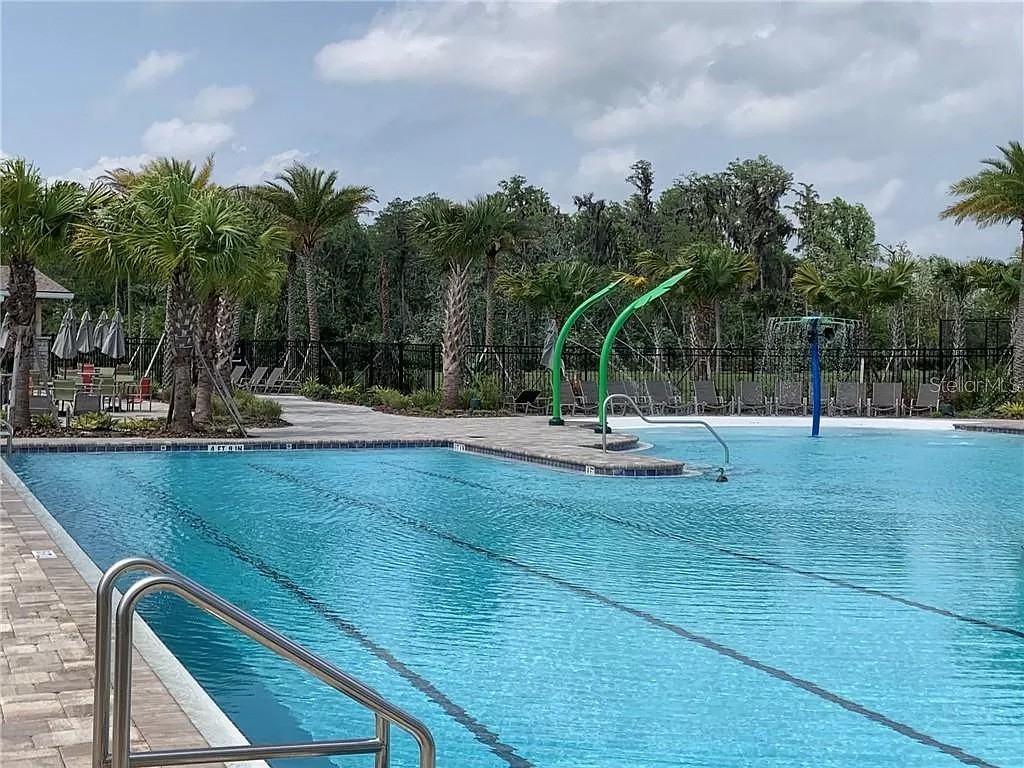 11931 Hometown Pl #1 - Photo 3 of 41