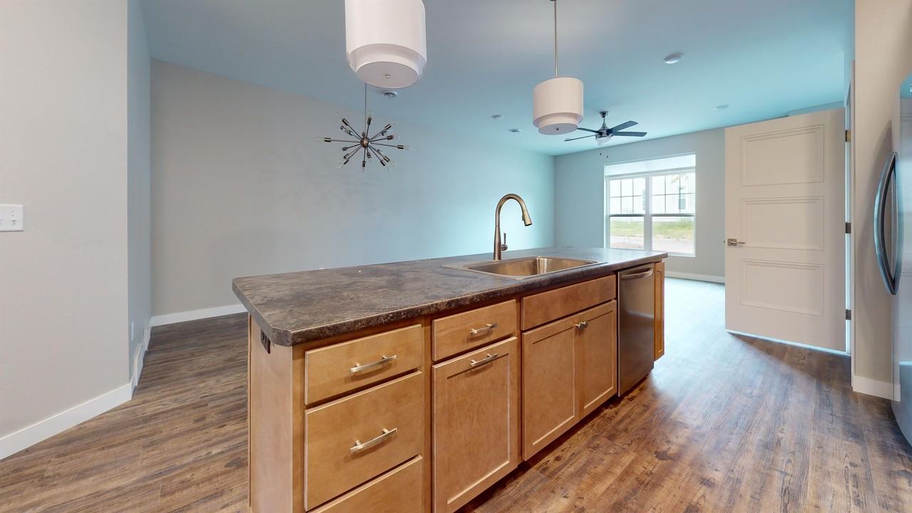 103 Short St #103 - Photo 2 of 18