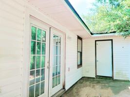 featured image of 539B S 61st Ave #539B