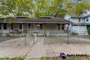 featured image of 733 E Cherry St #2