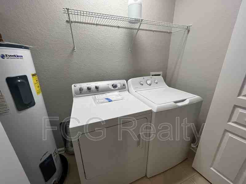 1242 Romani Ave - Photo 3 of 26