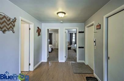 206 Main Avenue - Residential - Photo 3 of 18