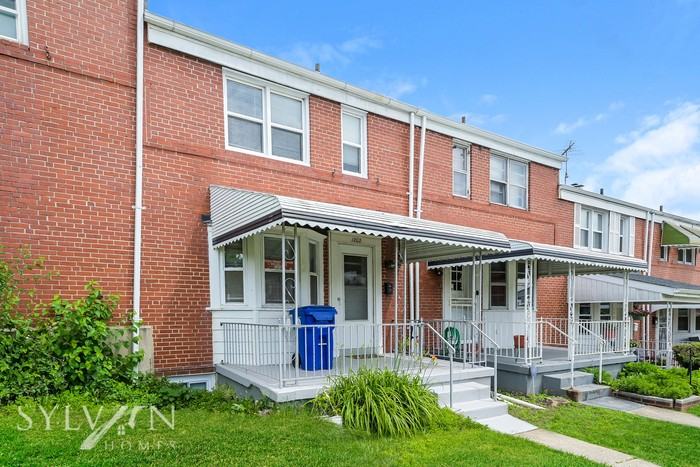 1202 Glenwood Ave - Photo 3 of 16