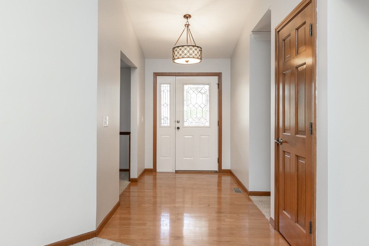 1118 Shadow Ridge Xing #NA - Photo 2 of 22