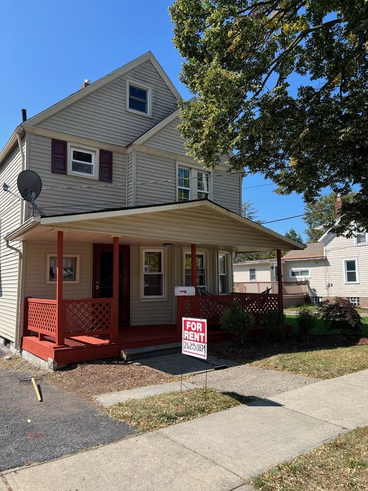 351 Berea St #NA - Photo 2 of 12
