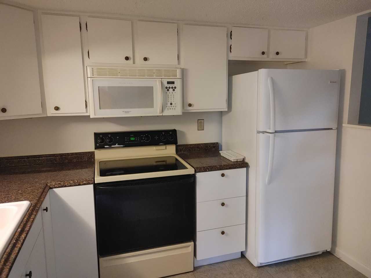 2 Old Orchard Ct #NA - Photo 3 of 14