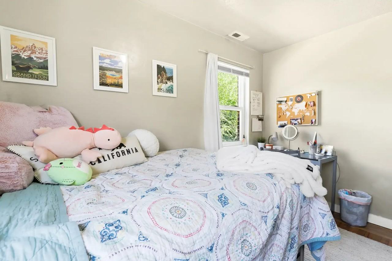 University Gardens Apartments - Photo 3 of 32