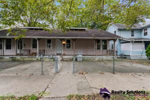 featured image of 733 E Cherry St #733