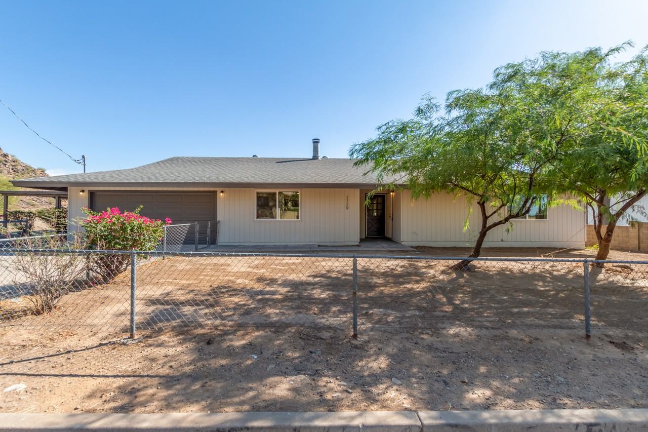 1729 W Cortez St #1 - Photo 3 of 13