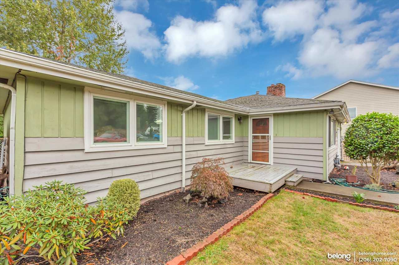 14926 28th Ln S - Photo 2 of 19