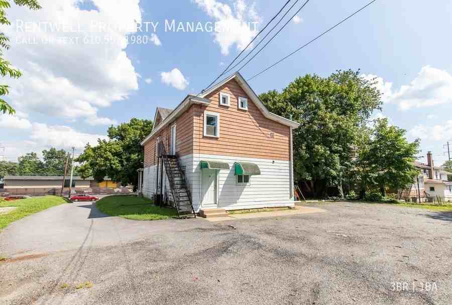 426 S Chester Pike #2ndFL - Photo 2 of 28