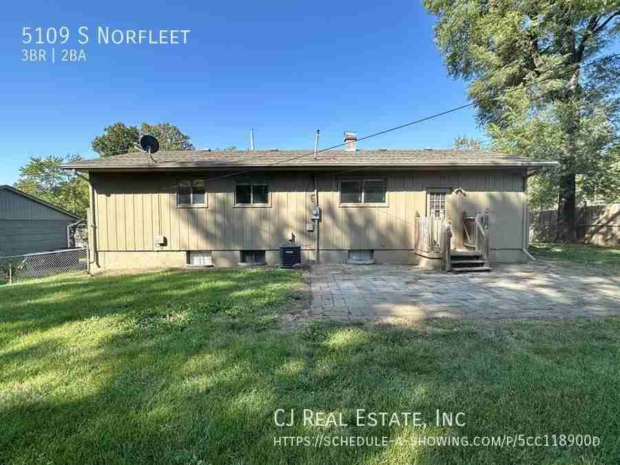 5109 S Norfleet Rd - Photo 2 of 11