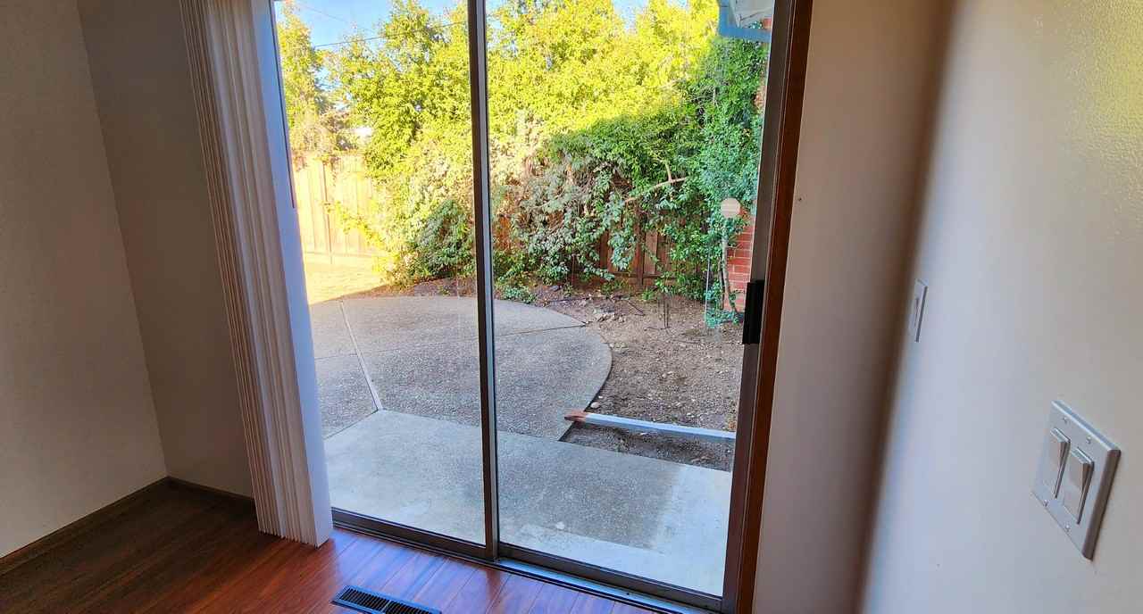 1703A Marshall Ct #A - Photo 2 of 9