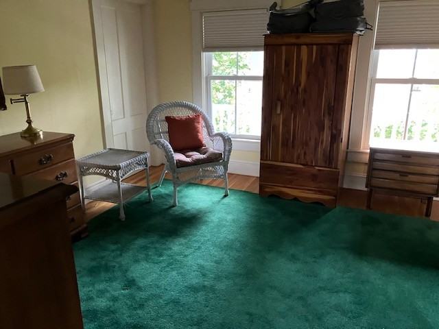 432 Hanover St #2 - Photo 3 of 5