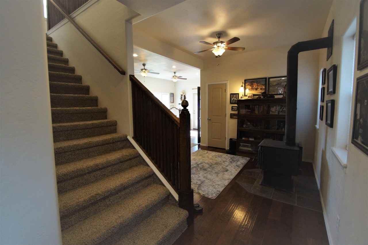 864 Riverside Ave #NA - Photo 3 of 13