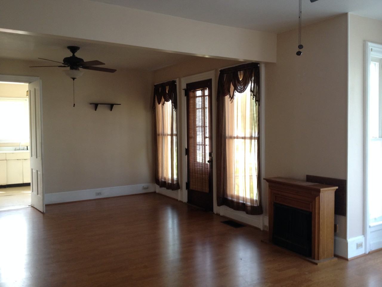 312 Liberty St #DOWN - Photo 2 of 4