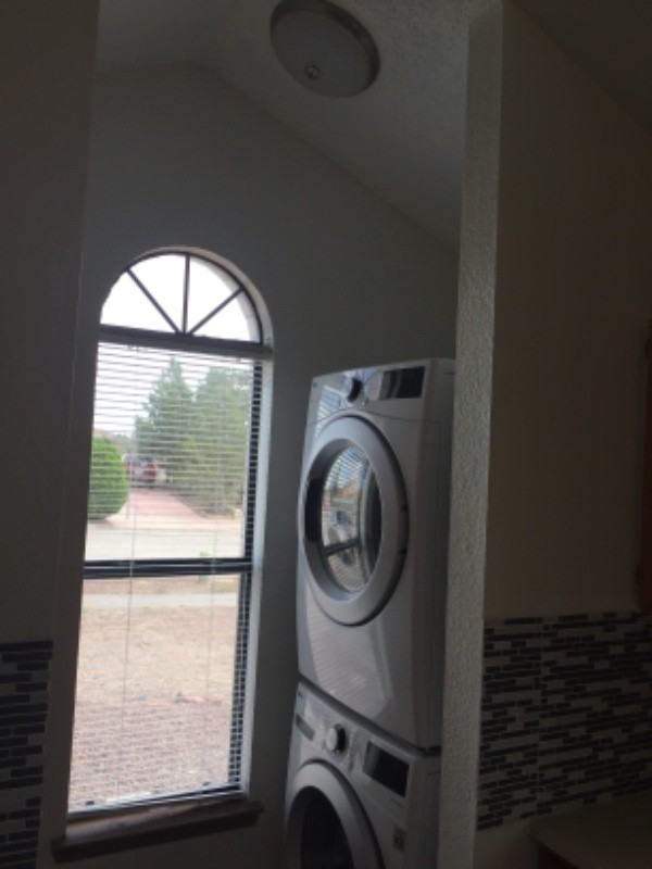 1567 Greg Powers Dr #B - Photo 3 of 23