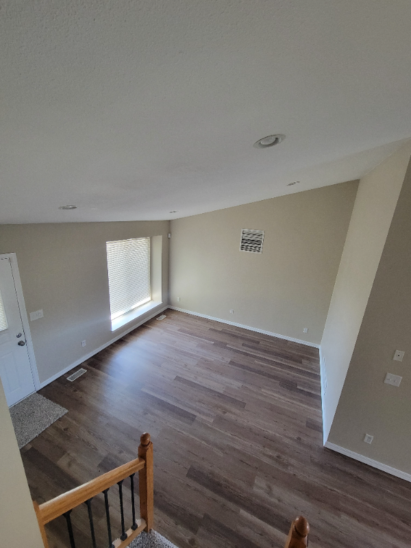 2828 S Halifax St - Photo 2 of 11