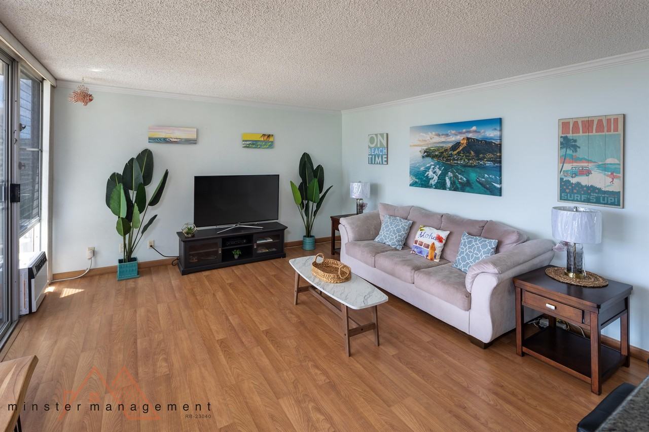 2600 Pualani Way #1404 - Photo 4 of 21