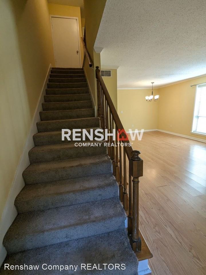 1023 June Rd - Photo 3 of 25