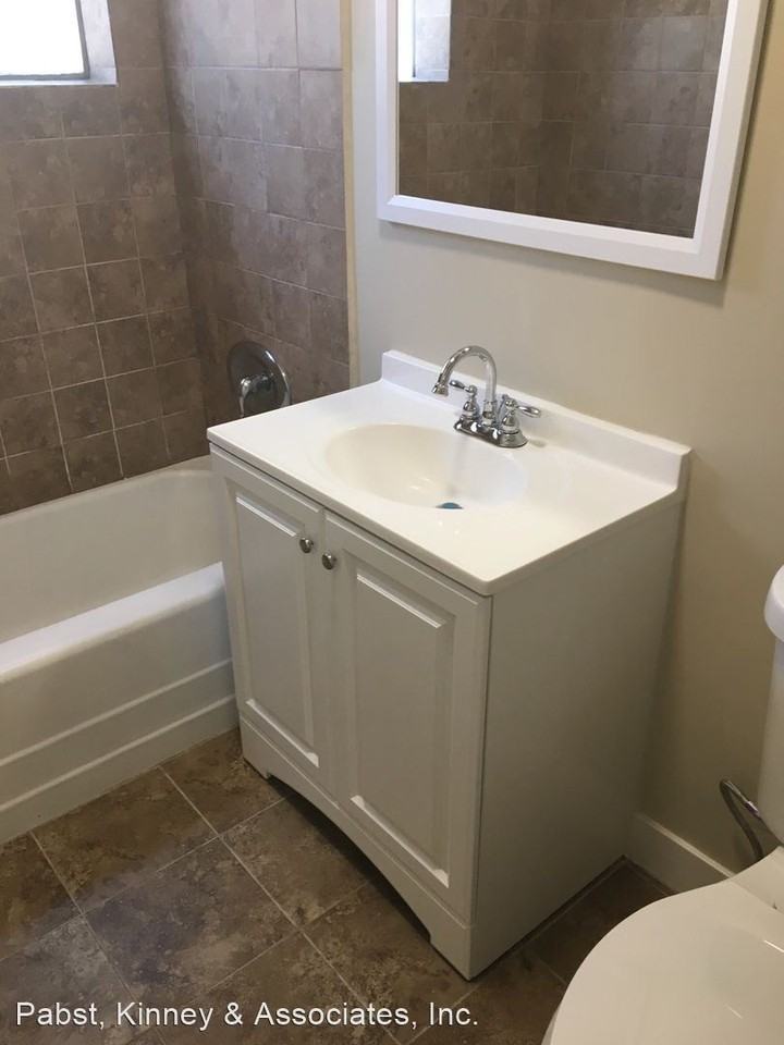 261925 1/2 E. 6TH STREET Apartments in Belmont Heights, Long Beach, CA